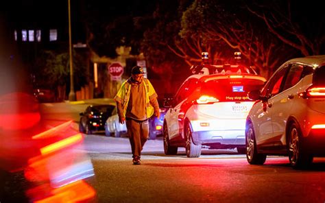 California DMV suspends permits for self-driving taxis